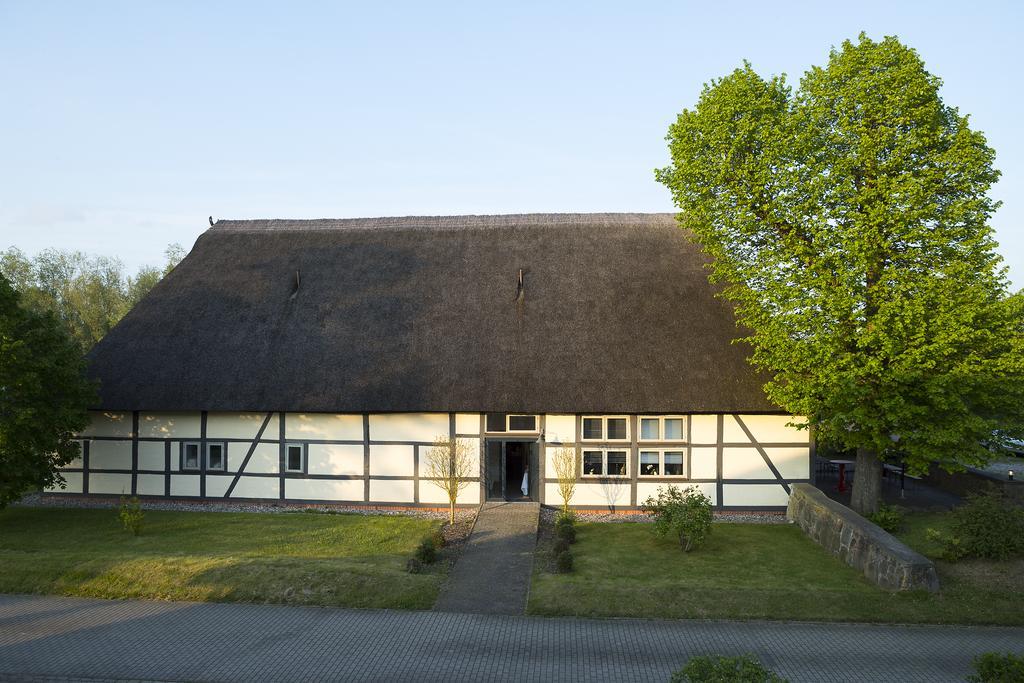 Ostseehotel Klützer Winkel Hohen Schoenberg Exterior foto